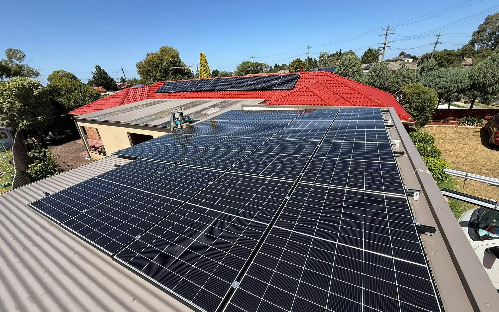 Solar array installed across a Melbourne rooftop by Handy Volt